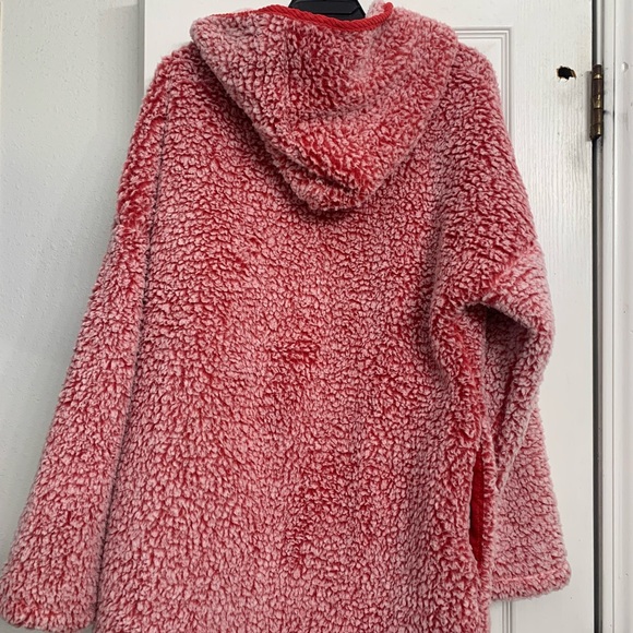 NWOT Red Sherpa Jacket Large - Picture 3 of 3